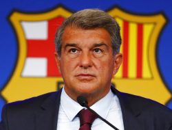 Joan Laporta Bantah Rumor Messi Kembali ke Barcelona dalam Kontrak Singkat