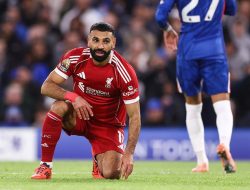 “Liverpool Harus Berani Cadangkan Mohamed Salah, atau Lihat Klub Ini Terpuruk!”