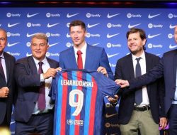 [Ini Kata-kata Petinggi Barca yang Minta Lewandowski Setop Bikin Gol, Apa yang Terjadi?]