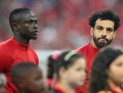 **Dear Mane, Apa Betul Tidak Akur dengan Salah? Kisah Trio Liverpool yang Legendaris**