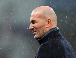 Zidane Latih Timnas Prancis? Ketum Federasinya Malah Bilang Begini!