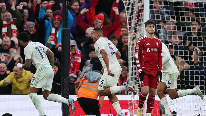 Liverpool Vs Nottingham Forest: Krisis Merah dan Kebangkitan Hitam-emas