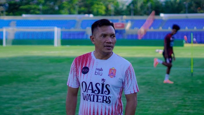 **Persijap Resmikan Danang Suryadi Sebagai Caretaker Setelah Mario Lemos Pensiun**