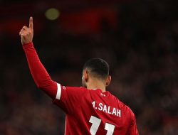 **Rooney Sarankan Cadangkan Salah, Liverpool Butuh Perubahan!**