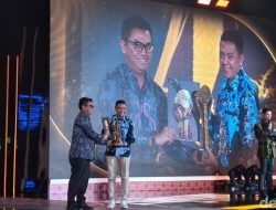 Bupati Jember Muhammad Fawait Dianugerahi Penghargaan ‘Tokoh Pendorong Pluralisme dan Kesejahteraan Pendidik Agama’ detikcom Awards 2025