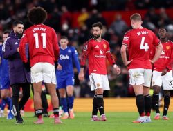 “Man United Mengubah Game: Kembali ke Setelan Pabrik untuk Menaklukkan Liga”