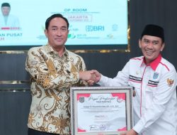 Kepala BNN Terima Penghargaan ‘Tokoh Peduli Desa’ dari Apdesi Merah Putih, Akan Dukung Pemberantasan Narkoba