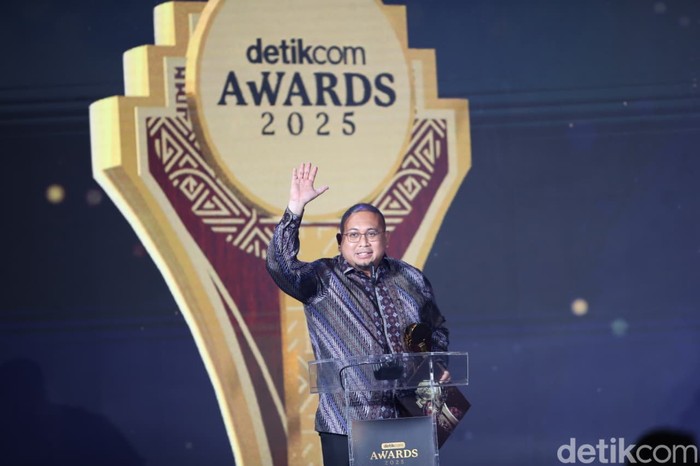 Andre Rosiade Raih detikcom Awards 2025: Pionir Perubahan Sepakbola Indonesia