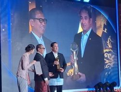**Kepala BNN Komjen Suyudi Ario Seto Terpilih sebagai ‘Tokoh Penggerak Masyarakat Bersih Narkoba’ di detikcom Awards 2025**