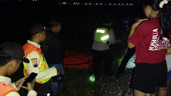 Tragedi Mencekam: Nenek Tanpa Identitas Tewas Tertabrak KRL di Klaten