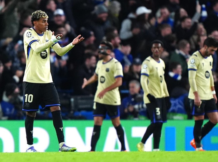 **Stamford Bridge Menakutkan untuk Barcelona, Chelsea Bantai 3-0 di Liga Champions**