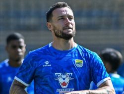 **ACL 2: Persib Butuh Imbang vs Lion City, Namun Klok Berambisi Menang**