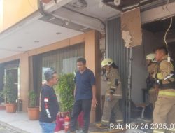 Api Menyambar Restoran di Kelapa Gading, 3 Orang Terluka因 Gas Bocor!