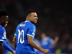 “Saat Mbappe Terlempar dari Rekor Mo Salah, 30 Detik yang Membedakan”