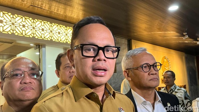Wamendagri: Prabowo Instruksikan Aksi Cepat di Tengah Krisis Bencana