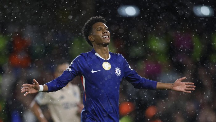 **Estevao, dari Incaran Barca ke Bintang Chelsea di Liga Champions**