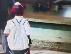**Bocah SD yang Viral Naik KRL Dapat Penghargaan dari Rano Karno, Wagub Jakarta**