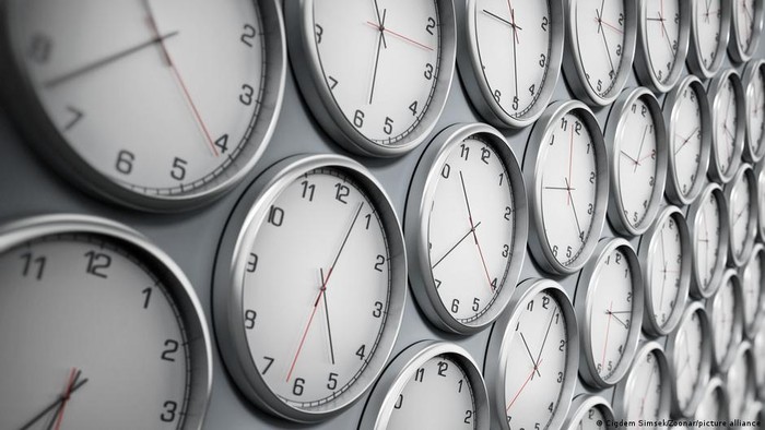 Mungkinkah ASEAN Menyamakan Zona Waktu? Malaysia dan Sejarah Perubahan Waktu yang Menarik