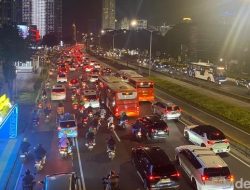 Lalin di Jalan Sudirman-Gatot Subroto Jakarta Macet Parah Malam Ini – Update 1