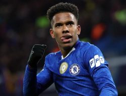 “‘Estevao dan Lamine Yamal Jangan Dibandingkan dengan Messi-Ronaldo’: Apakah Perbandingan Ini Adil?”