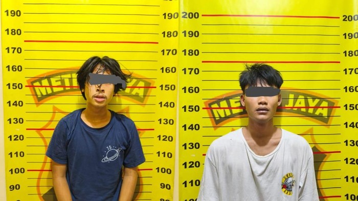 2 Pencuri Pura-Pura Jemaah di Jaksel Ditangkap, Modus Menyedot Simpati