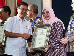 Banyuwangi Pecahkan Rekor dengan Raih Penghargaan STBM & Swasti Saba dari Kemenkes!