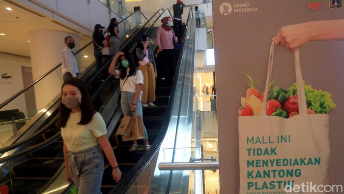 Pemkot Pekanbaru Luncurkan Inisiatif Hijau: Larangan Kantong Plastik di Pusat Perbelanjaan Diterapkan