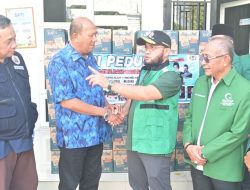 DPD RI Dukung Korban Banjir Sumut dengan Bantuan 500 Karton Air Minum