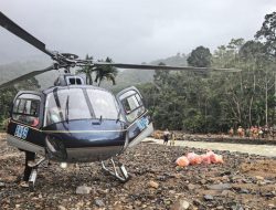 **Cerita Sulitnya Heli BNPB Tembus Desa Terisolasi Sumut, Kirim Bantuan Bencana di tengah Banjir**
