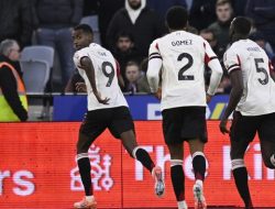 “Isak Menyelamatkan Liverpool dari Gempuran West Ham: The Reds Berdiri kuat 2-0!”