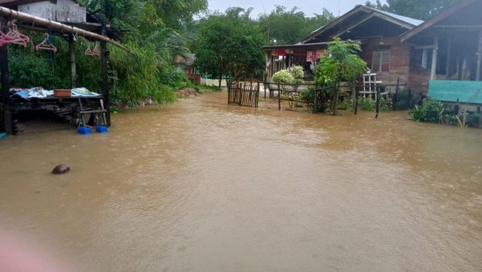 Pengiriman Bantuan Terkendala, Warga Aceh Timur Korban Banjir Alami Kelaparan - Update 1