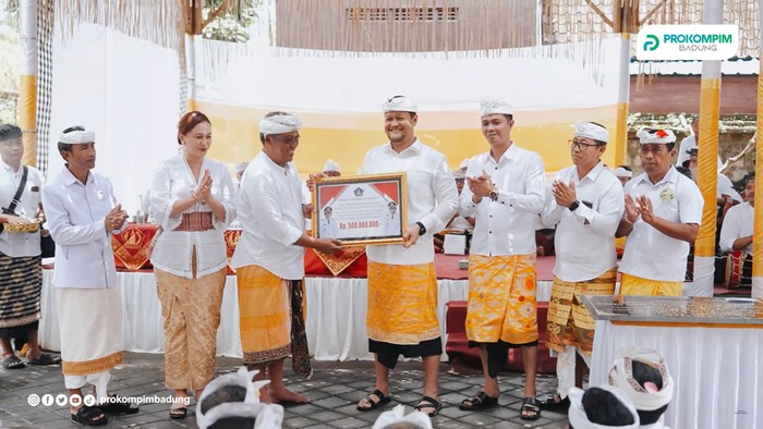 **Tradisi Bali Menyala Kembali: Semangat Pelestarian di Karya Ngenteg Linggih Banjar Geria**