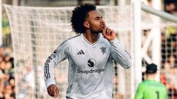 “Momentum Joshua Zirkzee: Apakah Ini Awal dari Era Baru dalam Bola?”