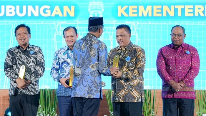Kakorlantas Polri Terima Penghargaan Sutami Awards 2025, Apresiasi atas Kontribusi Besar dalam Infrastruktur Indonesia