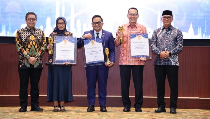 MenPAN-RB Raih Penghargaan Seumur Hidup di KORPRI Award 2025: Rekor Baru dalam Layanan Publik!