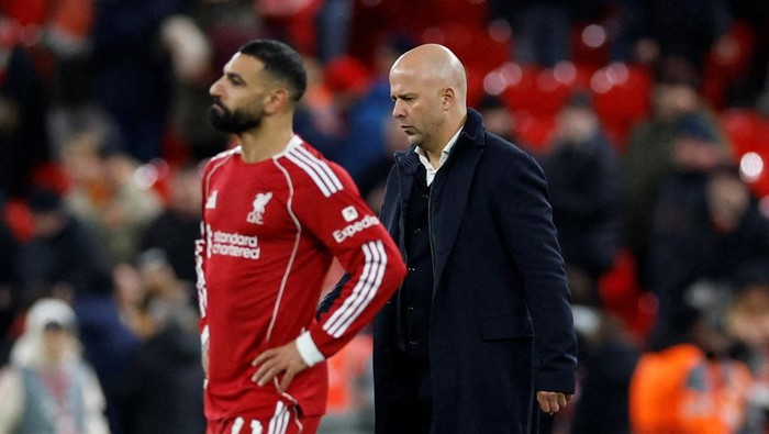 **Mohamed Salah Diminta Ubah Gaya Bermain, Liverpool Tetap Andalkan Arne Slot**