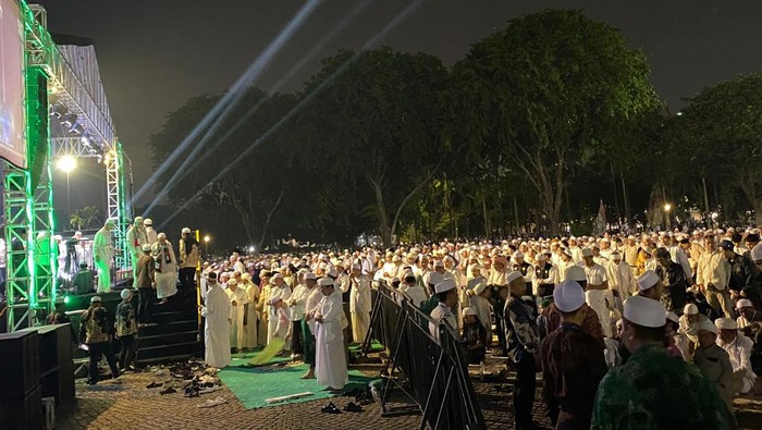 **Reuni 212 Bersuara keras: Pemerintah Diminta Deklarasikan Bencana Nasional di Aceh-Sumatera!**