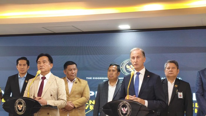 Yusril Teken Repatriasi 2 Napi Belanda, Dipulangkan Pekan Depan