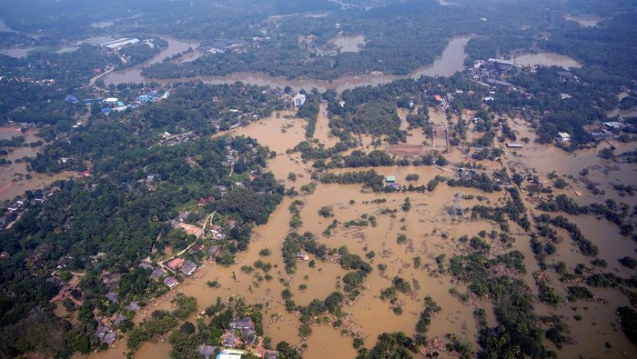 Banjir Sri Lanka Menyebabkan 465 Tewas dan 366 Hilang: Korban Terus Bertambah Akibat Siklon Ditwah