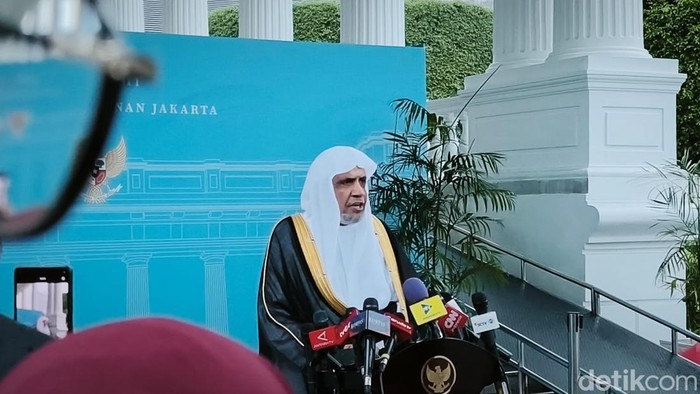 Bertemu Prabowo, Sekjen Liga Muslim Dunia Dukung Relawan Bencana Sumatera