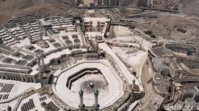 “Tragedi Askar Terluka saat Cegah Pria dari Atas Masjidil Haram”