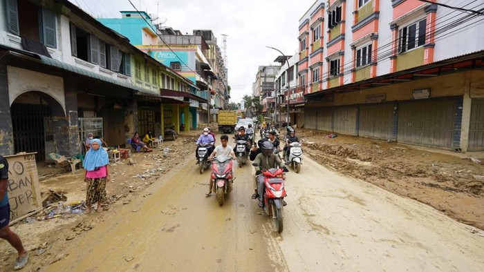 24 Daerah di Sumatera Tetapkan Status Transisi Darurat, Ini Daftarnya yang Mungkin Mengganggu Kebahagiaanmu!