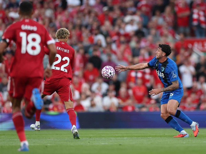 3 Raksasa Eropa Rebutan Bek Bournemouth – Update 1