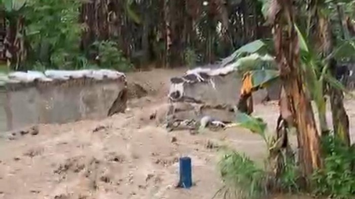 Tanggul Jebol di Semarang, Banjir Merenggut Ratusan Kepala Keluarga