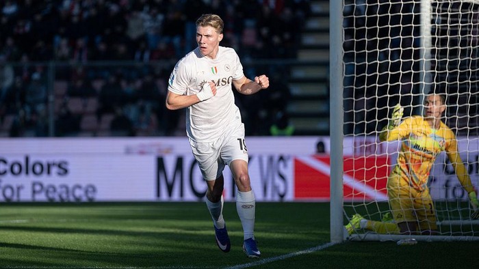 Cremonese Vs Napoli: Hojlund Merobek Pertahanan Emil Audero