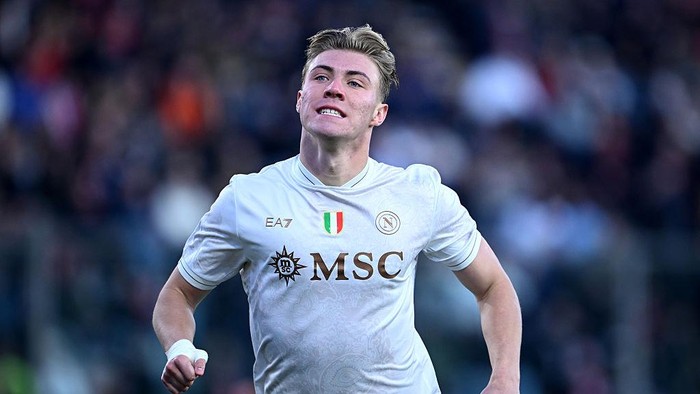 **Rasmus Hojlund Menyumbang Dua Gol, Napoli Meraih Kemenangan atas Cremonese dengan “Pengalaman Guru Terbaik untuk Hojlund”**