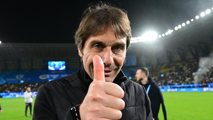 **Conte Sebut Napoli Belum Siap Dominasi, Inter, Juventus, dan Milan Lebih Unggul**