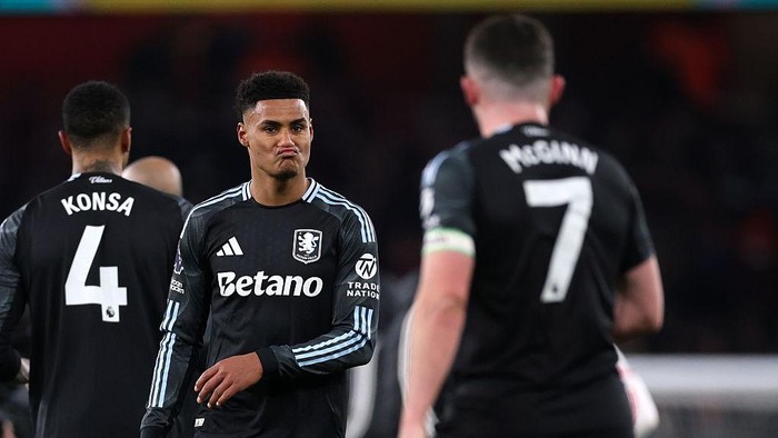 **Aston Villa’s Winning Streak Halted as Arsenal Dominates**