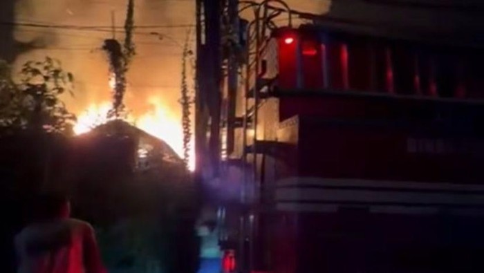 10 Vila di Uluwatu Bali Terbakar Akibat Kembang Api, Perayaan Tahun Baru Berujung Tragedi