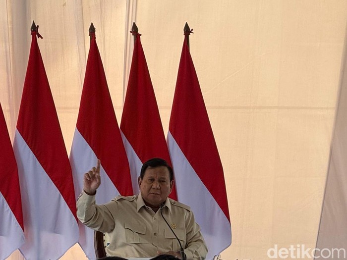 Prabowo Kembali Jelaskan: Kenapa Bencana Sumatera Tak Diberi Label Nasional?